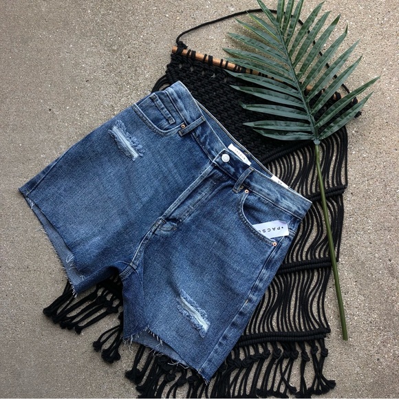 New Pacsun Distressed Girlfriend Shorts Size 27 - Picture 1 of 6